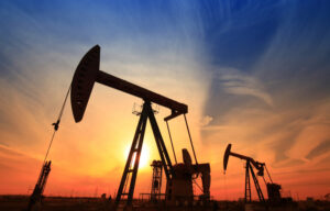 How to Invest in Crude Oil Like an Expert